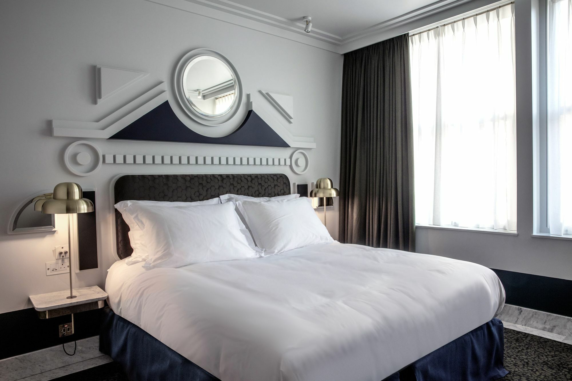 Henrietta Experimental Hotel London Luaran gambar